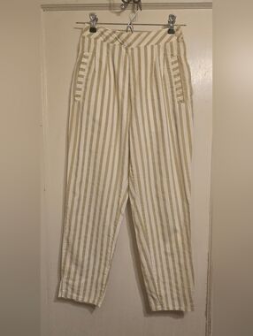 Vintage 1983 Tan White Striped Capri Pants High Waist Side Zip and Slits Sz 9/10